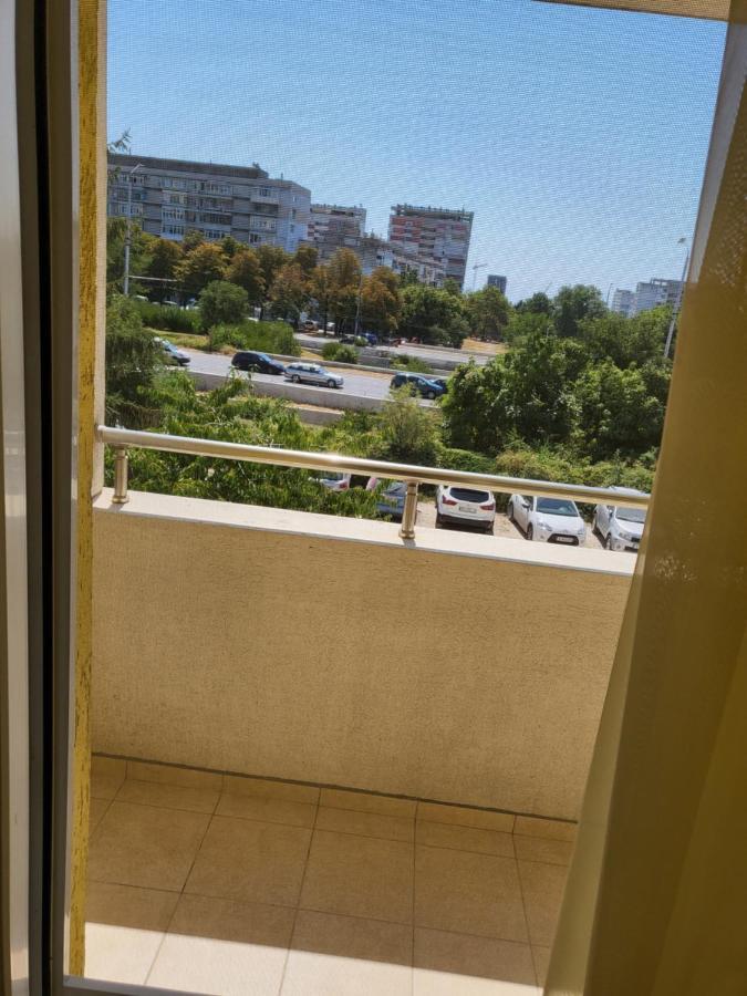 Apartamenti Ivaia Apartment Varna Exterior photo
