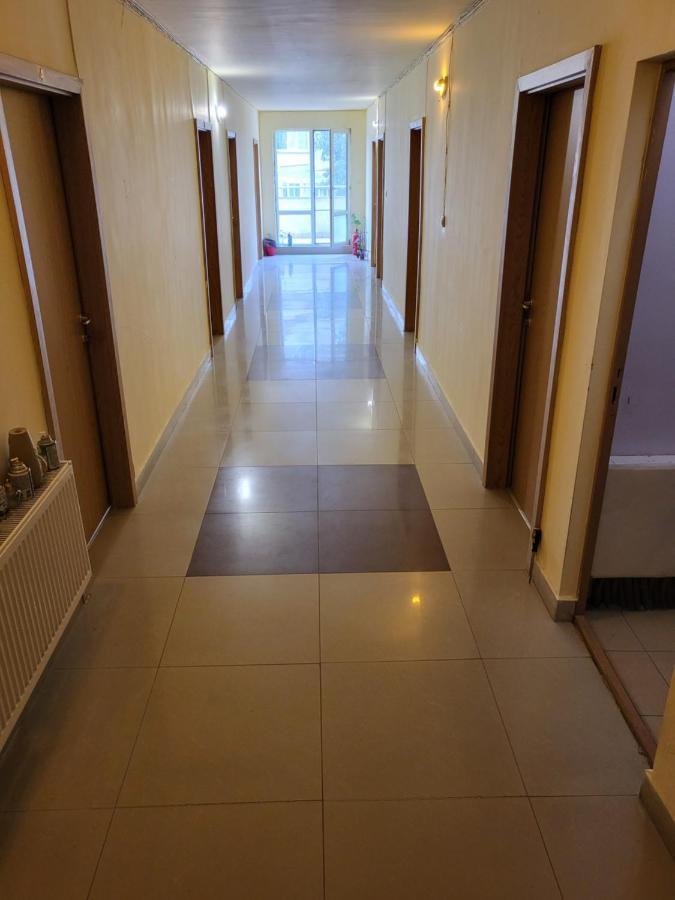 Apartamenti Ivaia Apartment Varna Exterior photo